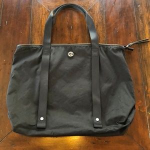 Lululemon Summer Lovin Tote Bag